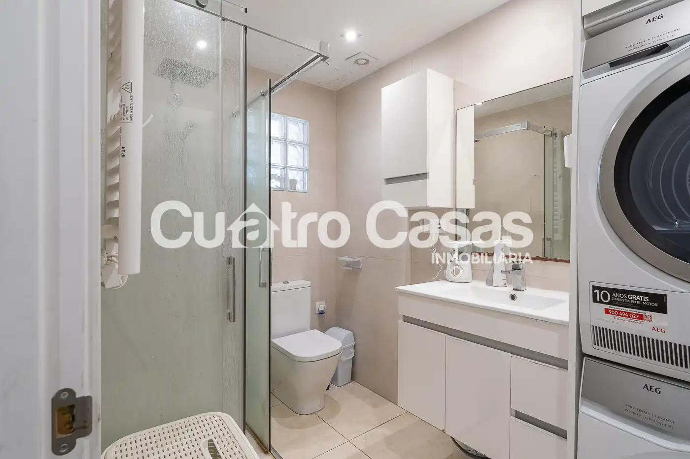 Baño de Piso en venta en Barcelona con Aire acondicionado, Calefacción y Amueblado