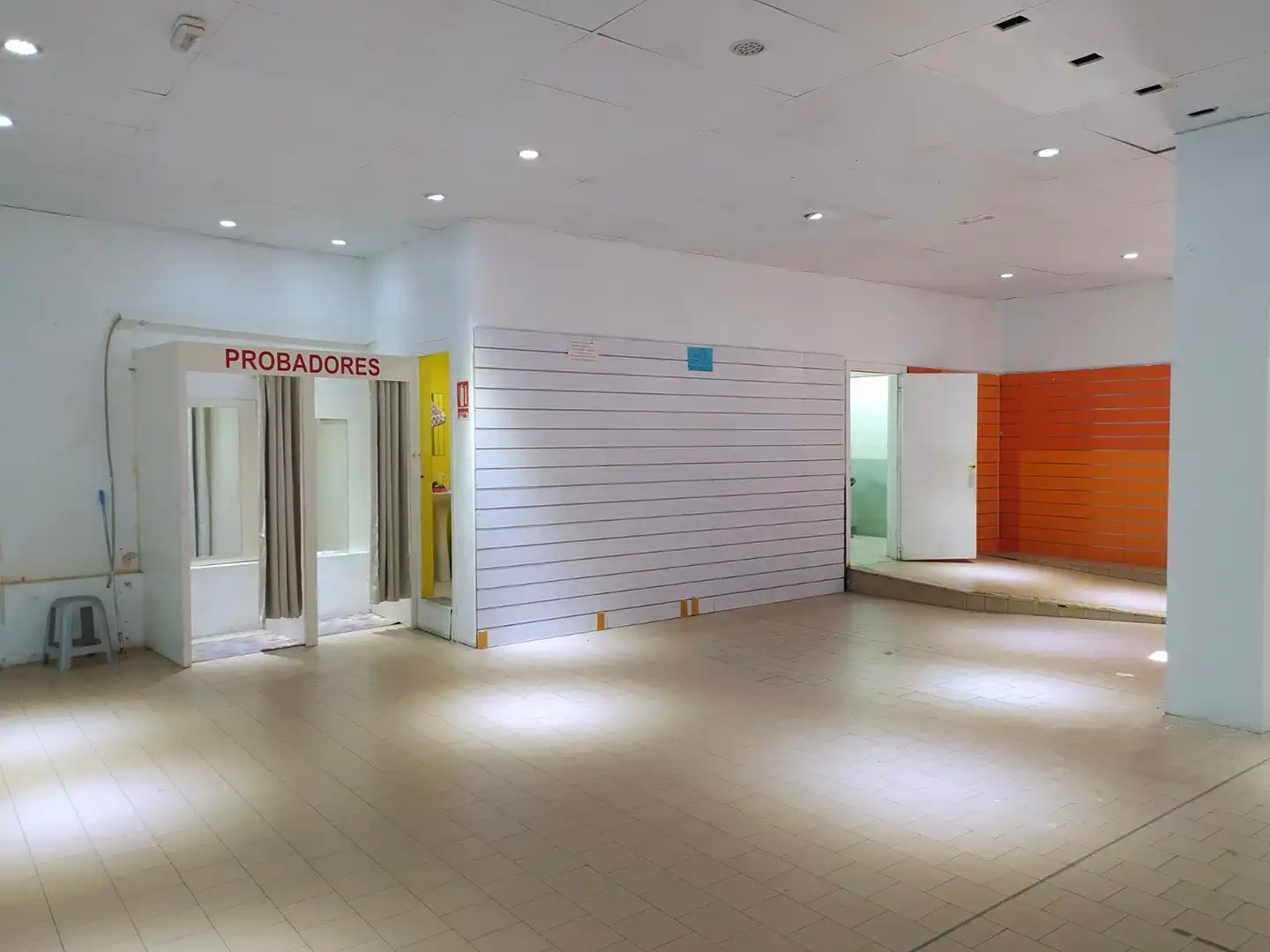 Local comercial en alquiler en Calle Real 146, imagen 5