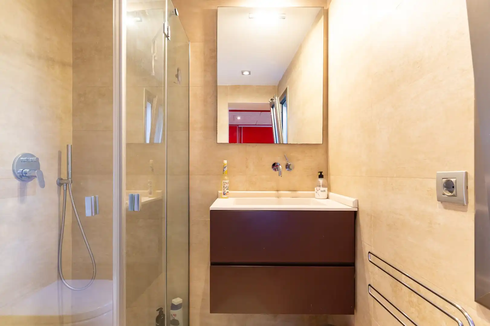 Baño de Casa o chalet en venta en Sant Just Desvern con Aire acondicionado, Calefacción y Terraza