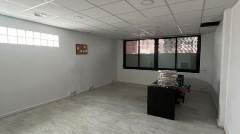 Photo 3 of Premises to rent in Carrer de Raurich, Marianao, Barcelona