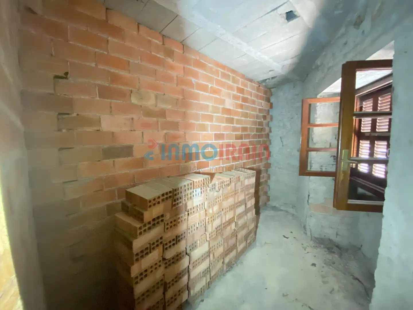 Piso en venta en Segura con Trastero