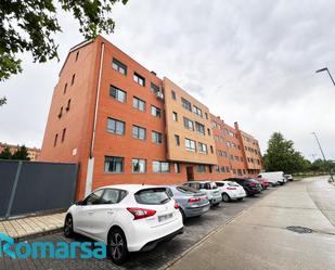 Exterior view of Flat for sale in Valladolid Capital  with Terrace and Swimming Pool