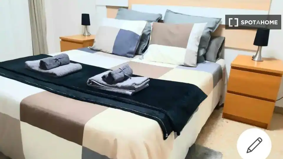 Habitació a La Creu Coberta