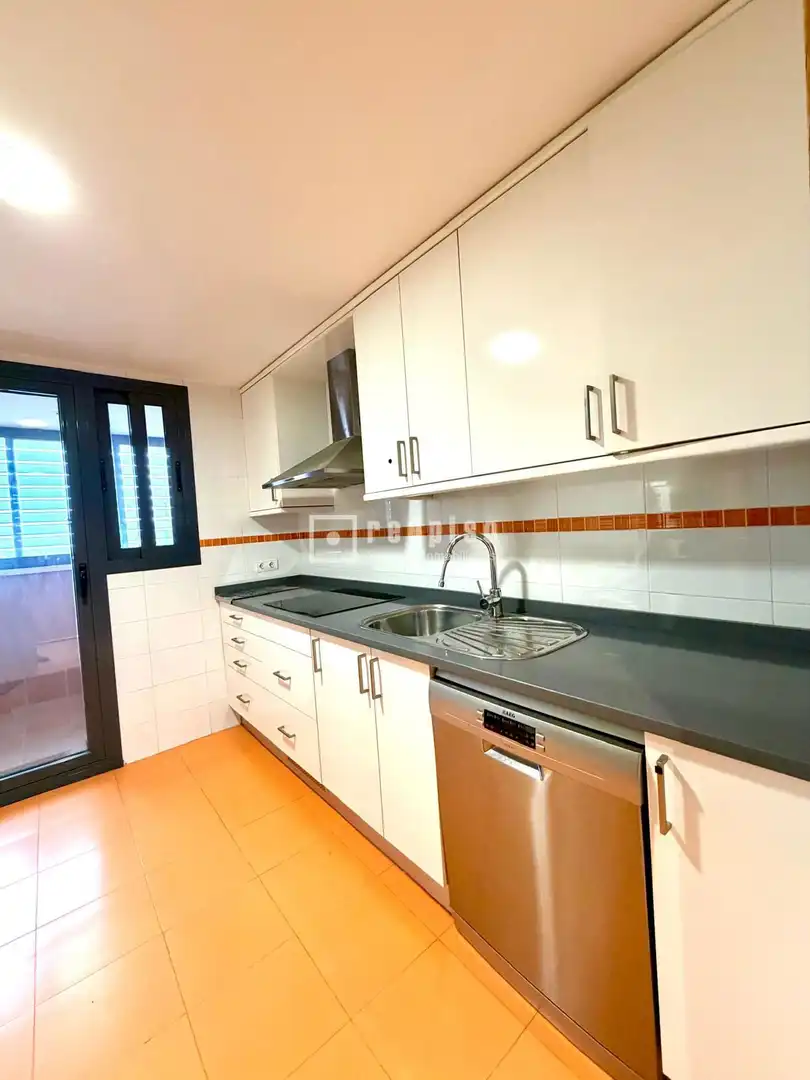 Kitchen of Flat for sale in Villa de Vallecas