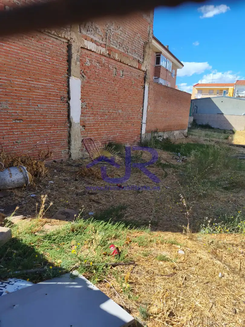 Terreny residencial en venda a Casco Urbano