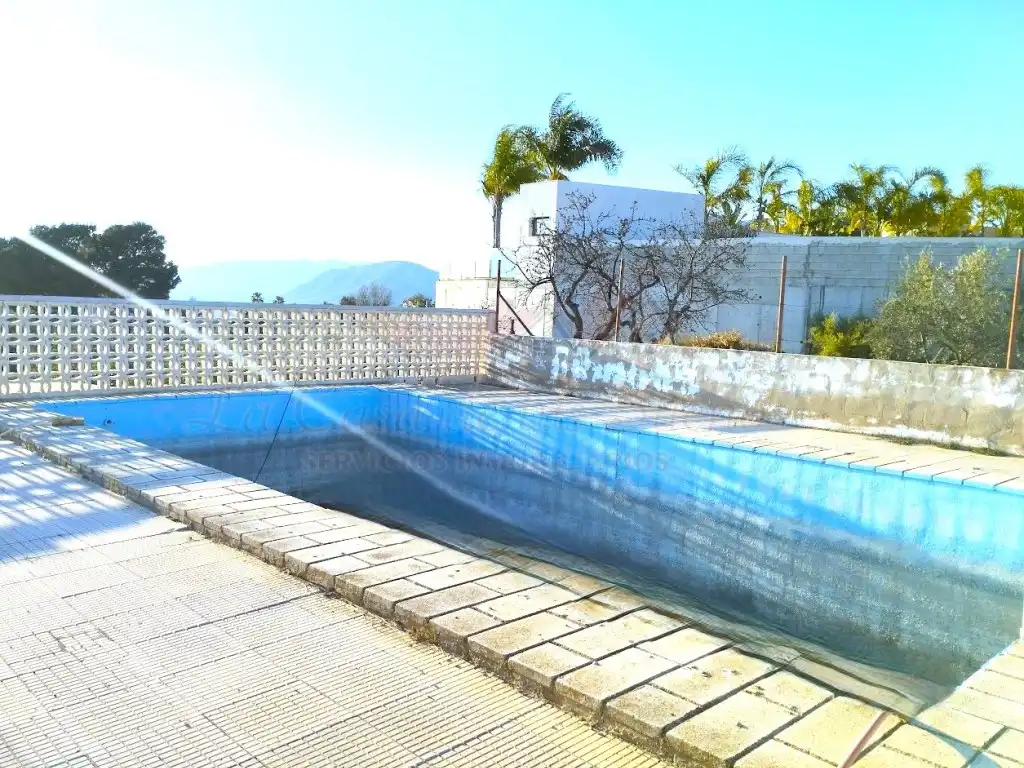 Piscina de Casa o chalet en venta en Petrer