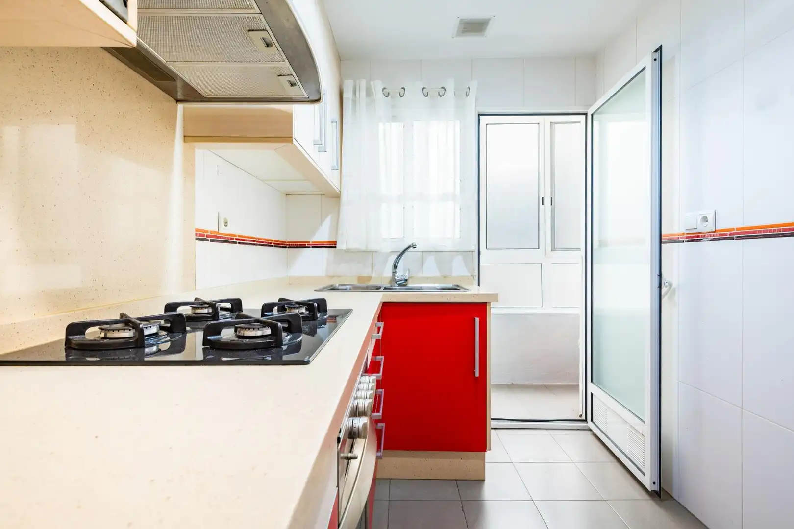 Flat with terrace for sale in Calle de Don Juan de Austria, imagen 5