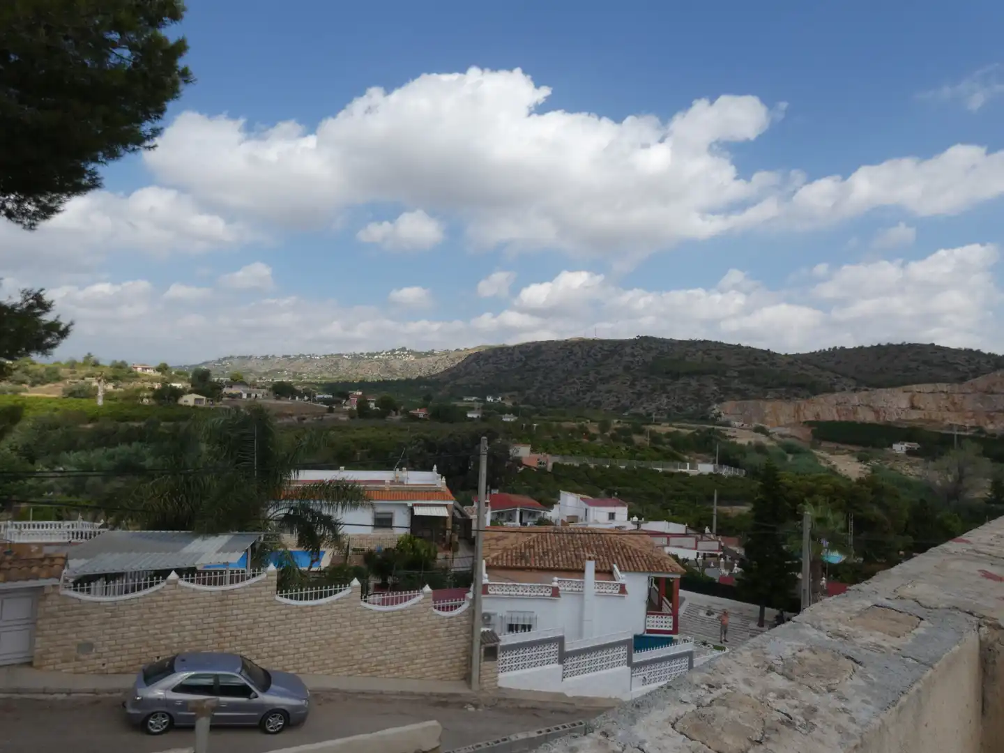 Vista exterior de Casa o xalet en venda en Torrent amb Aire condicionat, Calefacció i Jardí privat