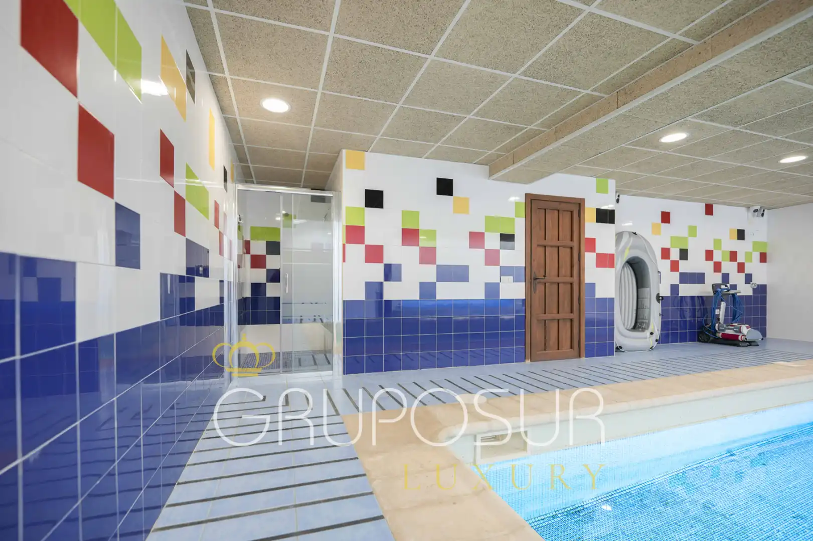 Piscina de Casa o xalet en venda en Boecillo amb Aire condicionat, Calefacció i Jardí privat
