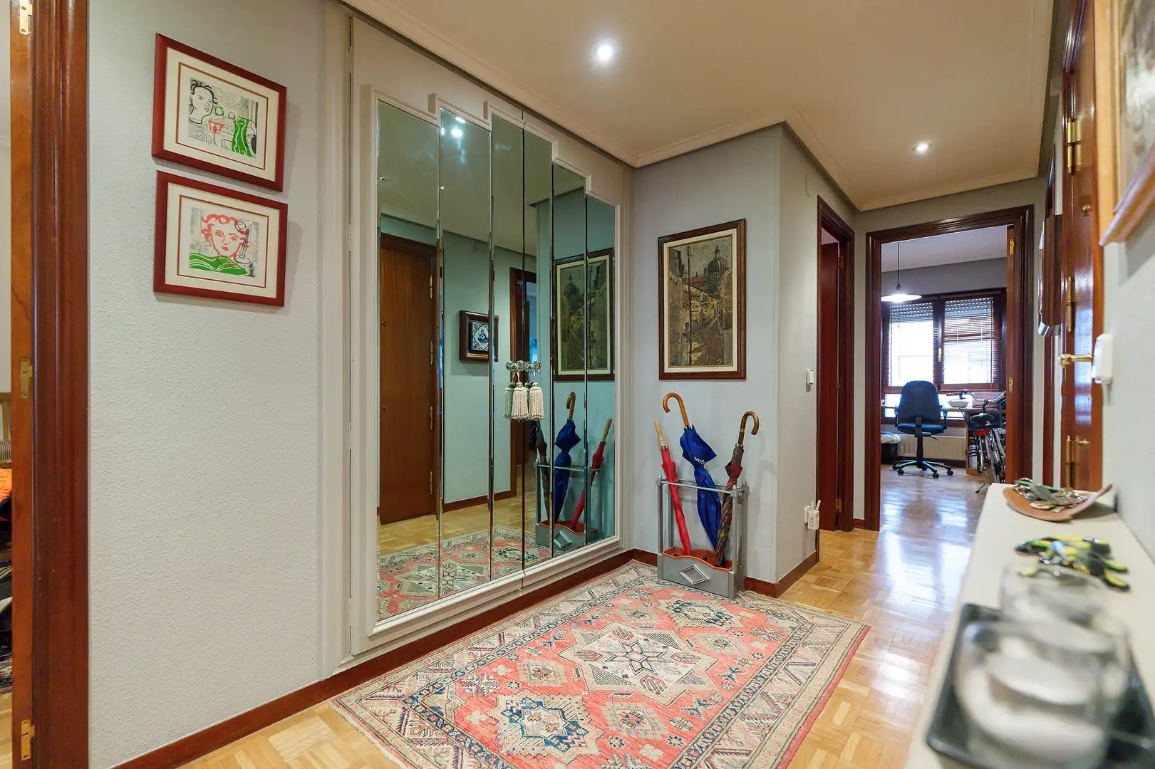 Flat for sale in Abendaño Kalea, San Martín