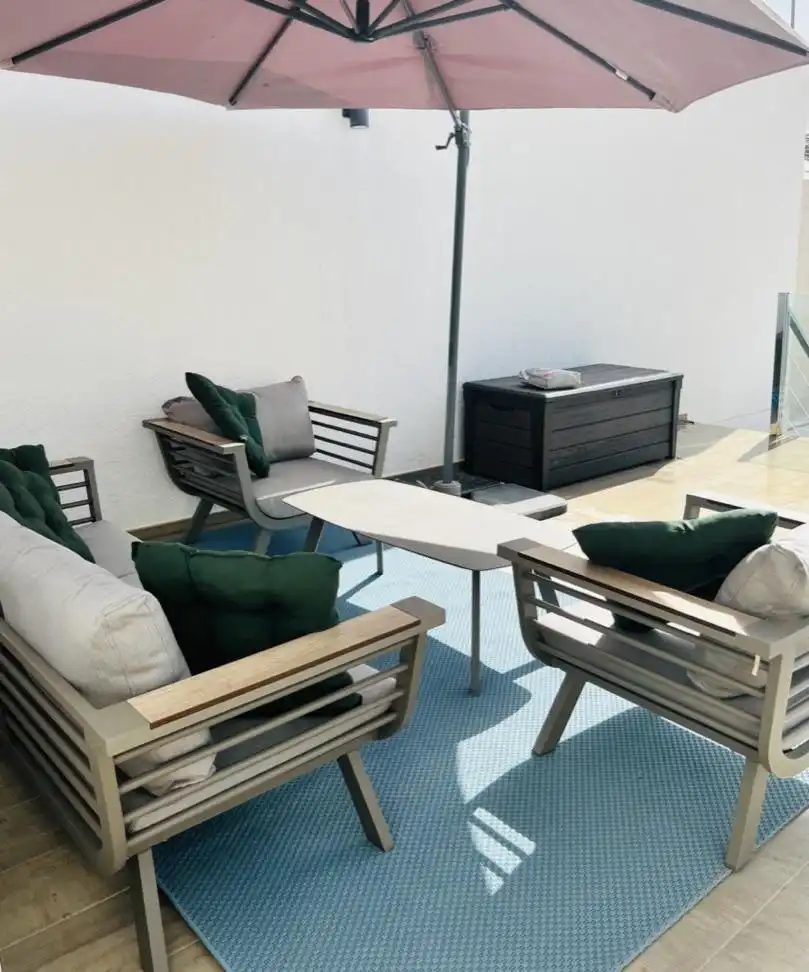 Reihenhaus mit Pool zum Verkauf in Calle Avilés, imagen 12
