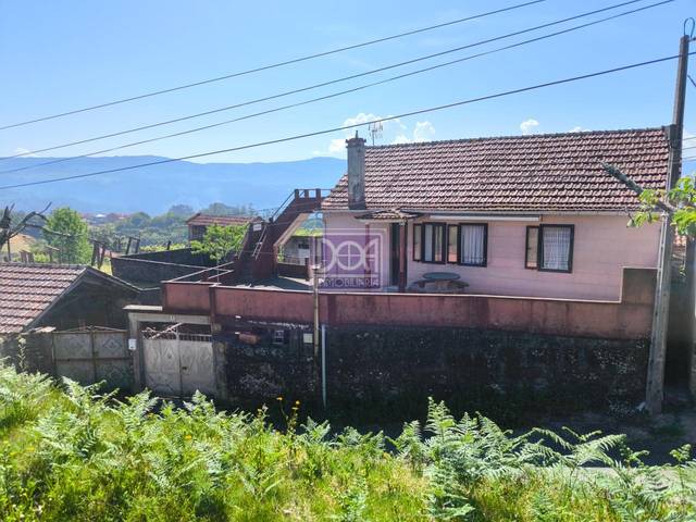 Casa-chalet en Venta en Mondariz