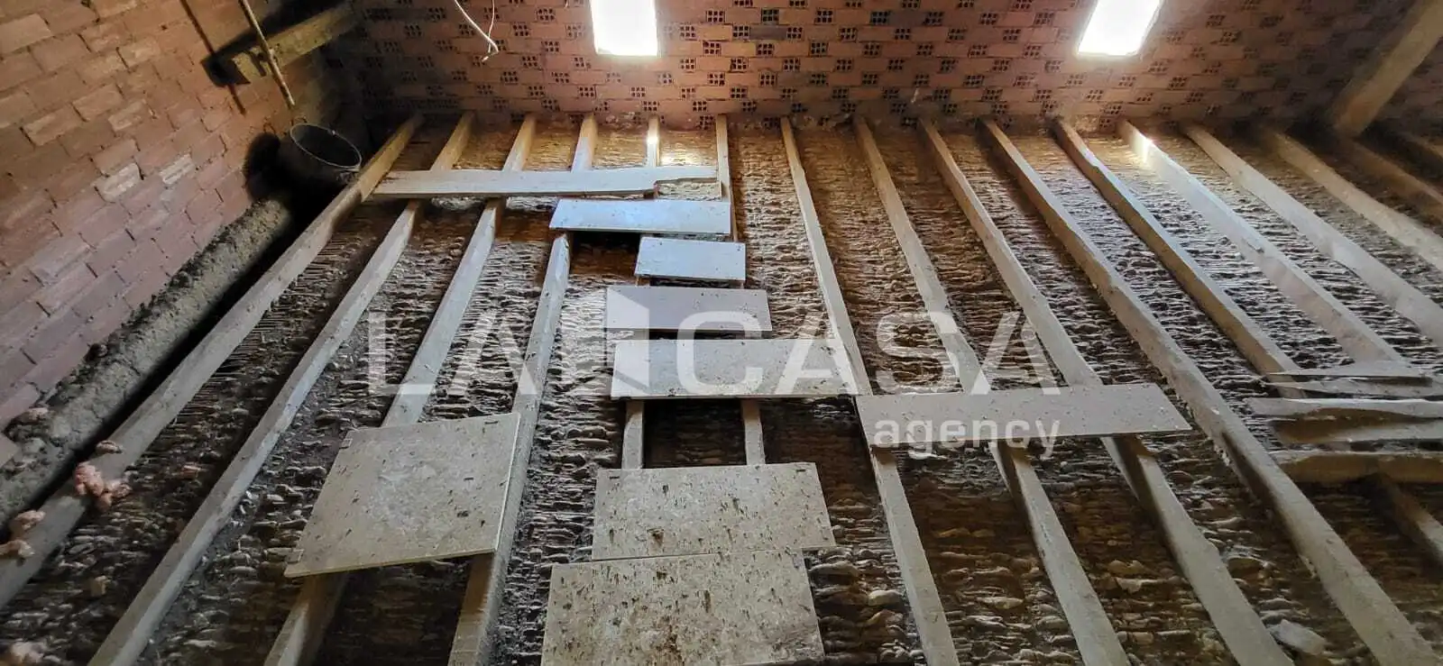 Casa o chalet en venta en Moral de la Reina con Terraza, Trastero y Balcón