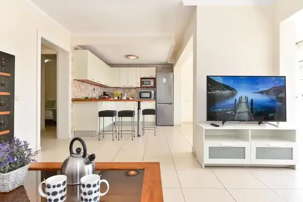 Kitchen of Flat for sale in San Bartolomé de Tirajana  with Air Conditioner and Community pool