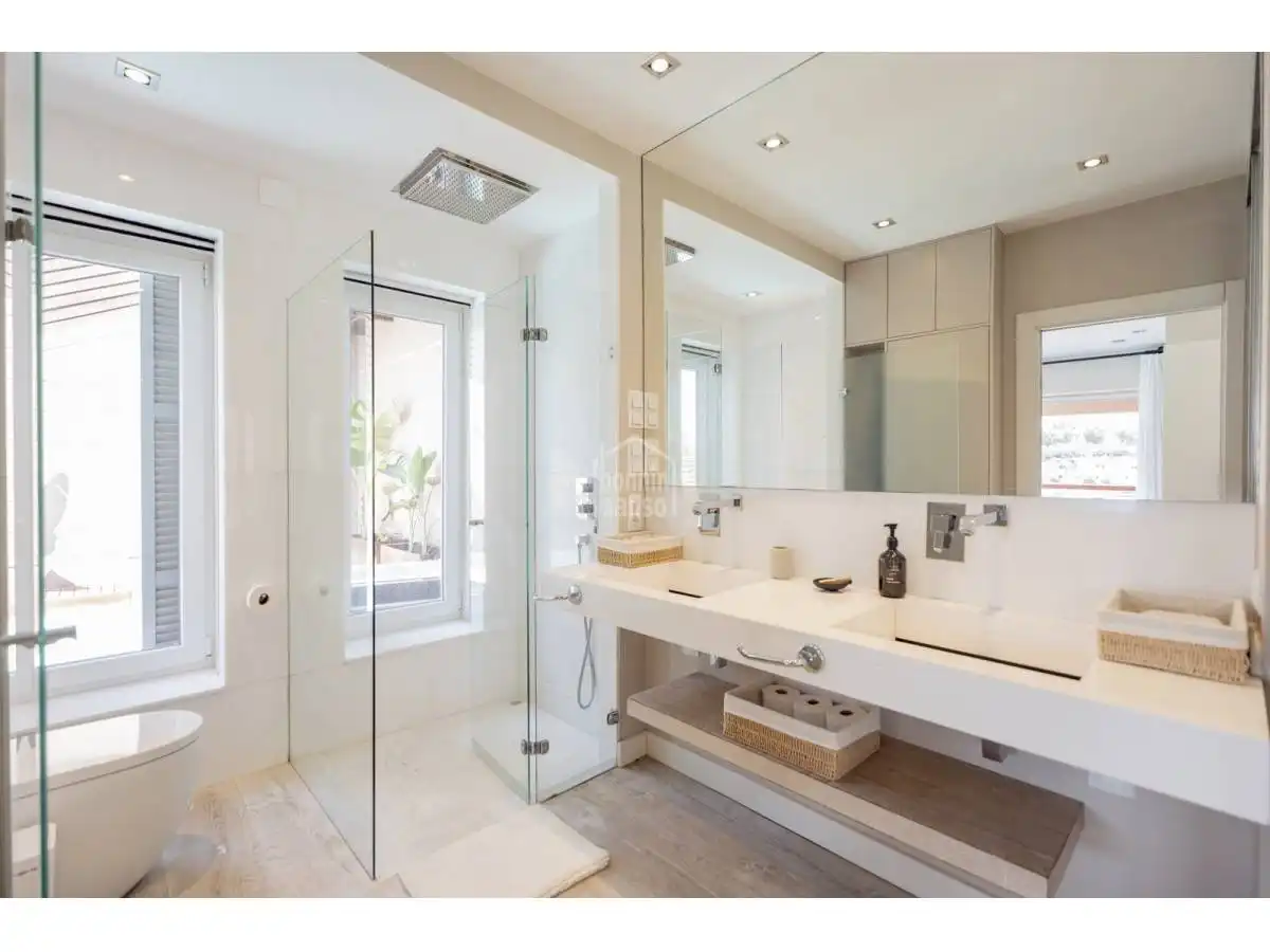 Baño de Casa o chalet en venta en Maó - Mahón con Calefacción, Terraza y Piscina