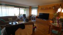 Living room of Flat for sale in Sant Quirze del Vallès  with Air Conditioner, Heating and Private garden