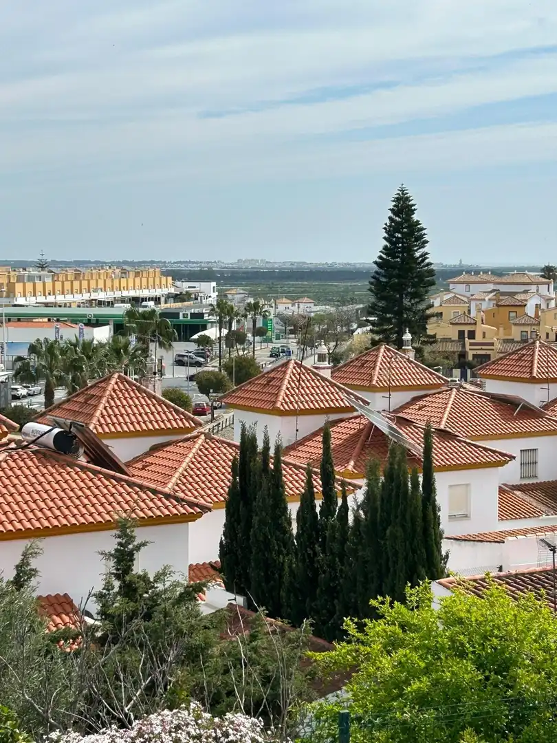 Adossat amb jardí en venda a Ayamonte ciudad, imagen 17
