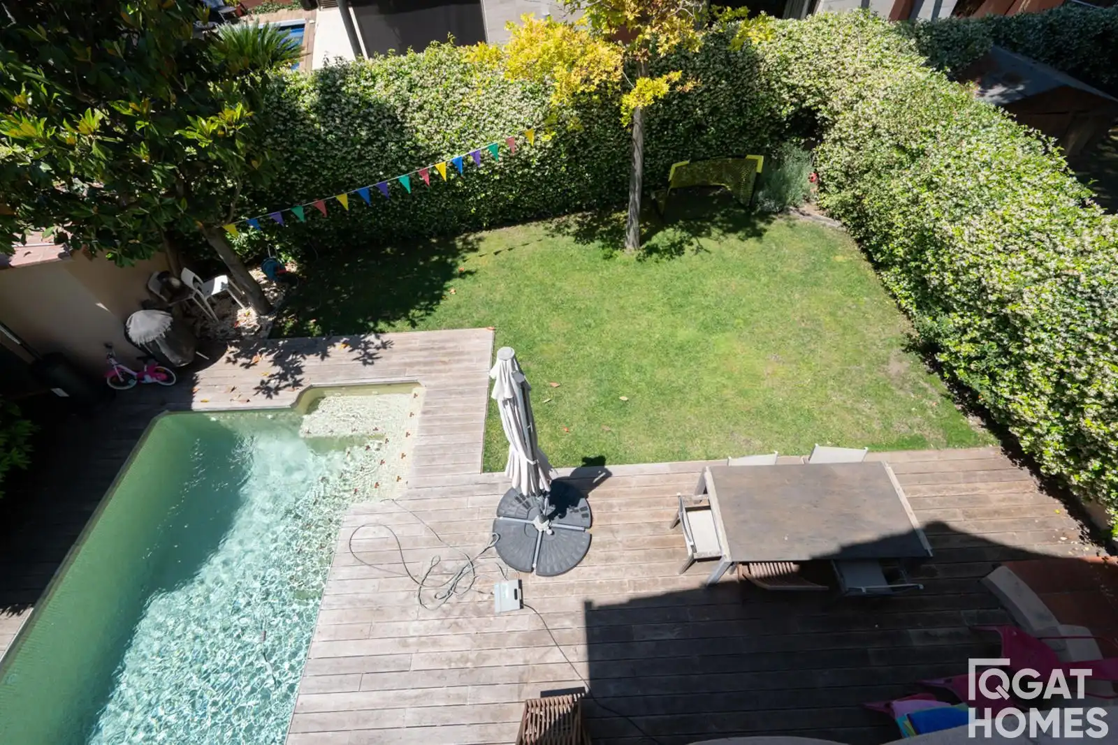 Swimming pool of Detached homes for sale in Sant Cugat del Vallès  with Air Conditioner, Heating and Terrace