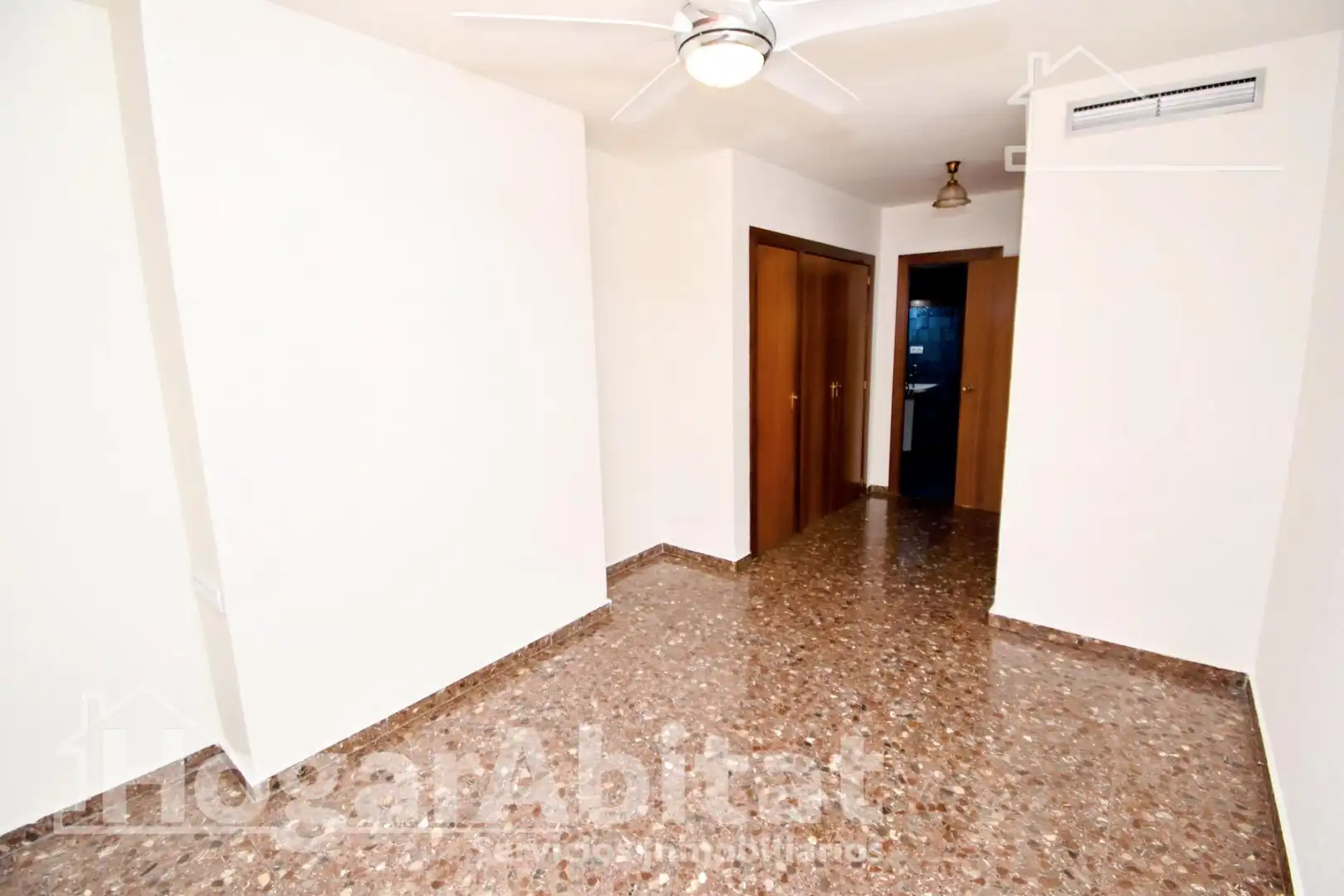Flat for rent in Valencia, Valencia