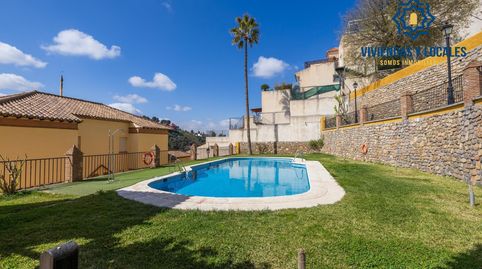Foto 2 de Casa adosada en venta en Cuesta Pino, 65, Crta. De la Sierra, Granada Capital