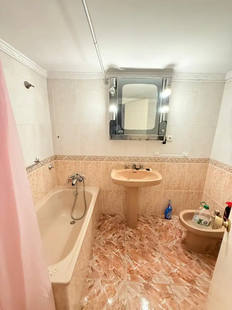 Bany de Casa o xalet en venda en Málaga amb Terrassa i Balcó