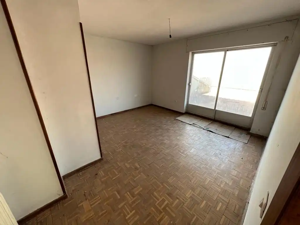 Sala de estar de Edificio en venta en El Barco de Ávila 