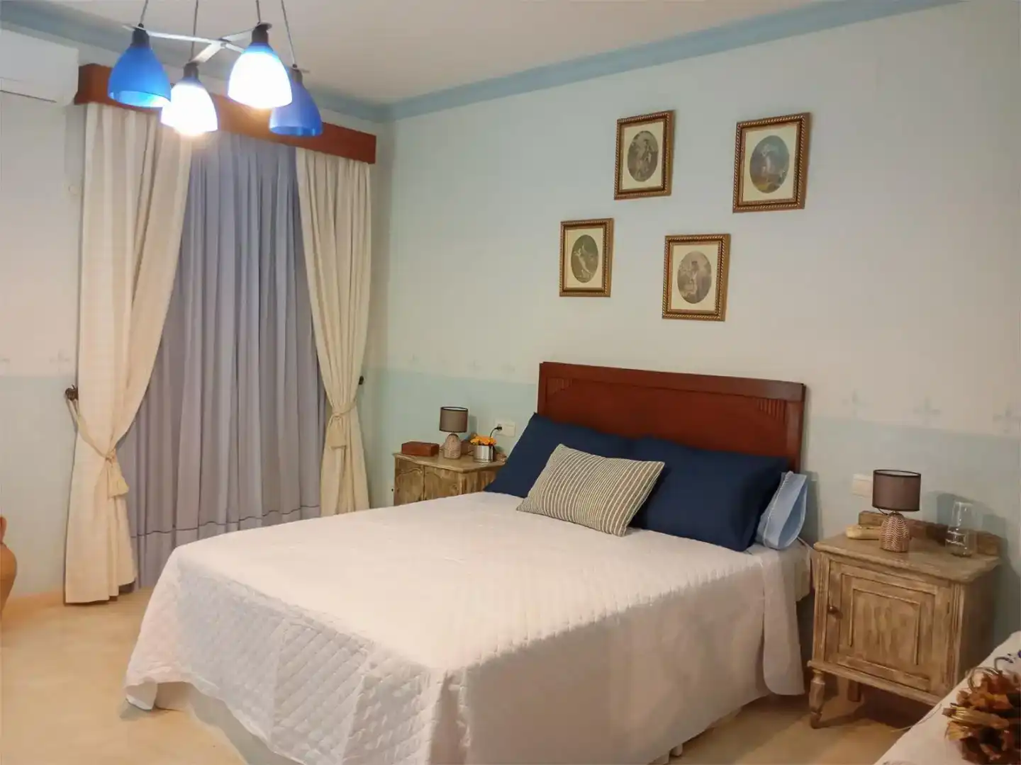 Schlafzimmer von Einfamilien-Reihenhaus zur Miete in Lora del Río, Sevilla