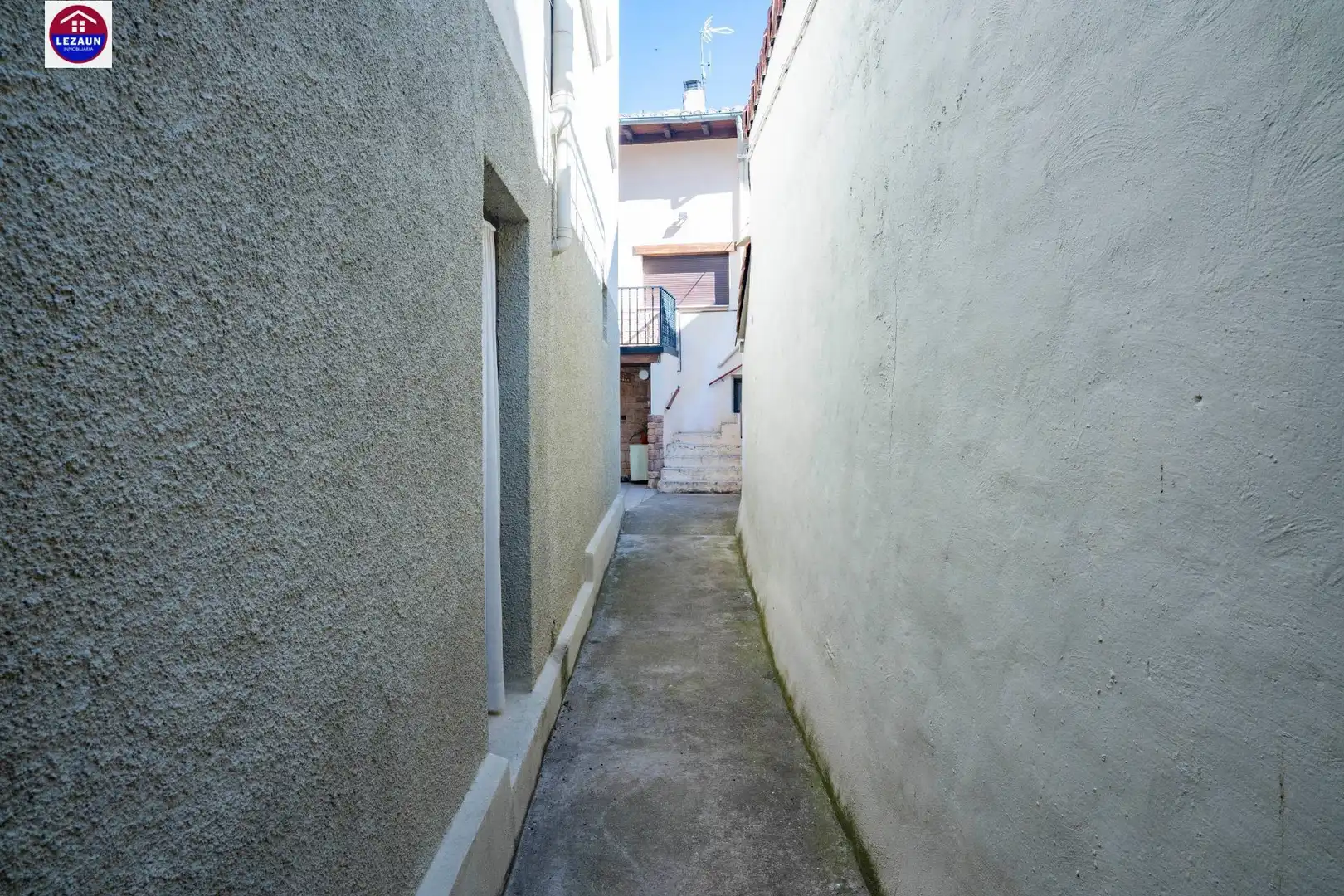 Vista exterior de Dúplex en venta en Falces con Trastero y Amueblado