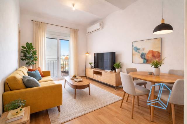 Piso en Venta en Carrer de Roger de Flor en El Camp d'en Grassot i Gràcia Nova