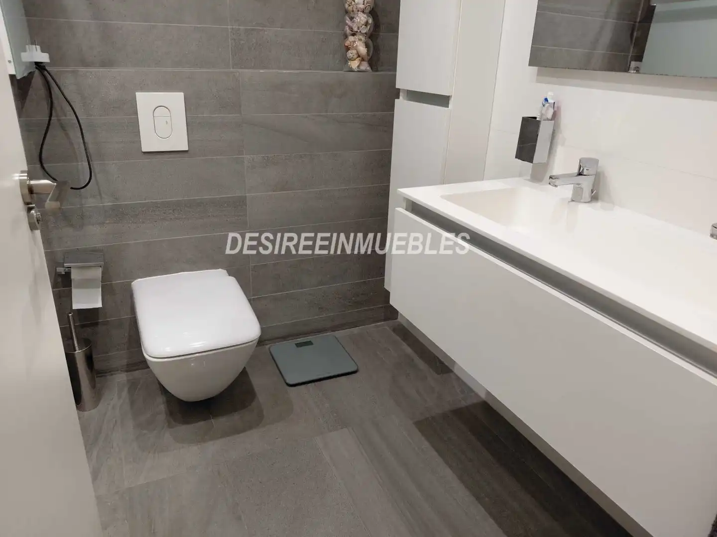 Baño de Piso en venta en Valencia con Aire acondicionado, Calefacción y Parquet