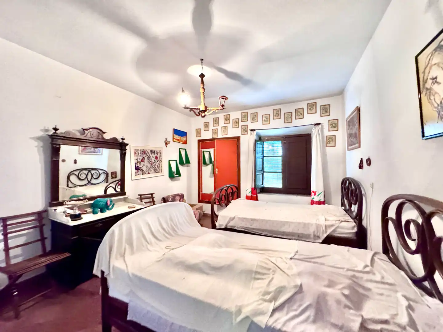 Habitación de Casa o chalet en venta en Granada con Jardín privado, Terraza y Trastero