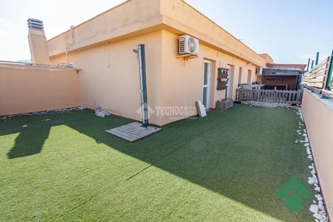 Terrace of Attic for sale in Algeciras  with Air Conditioner and Terrace