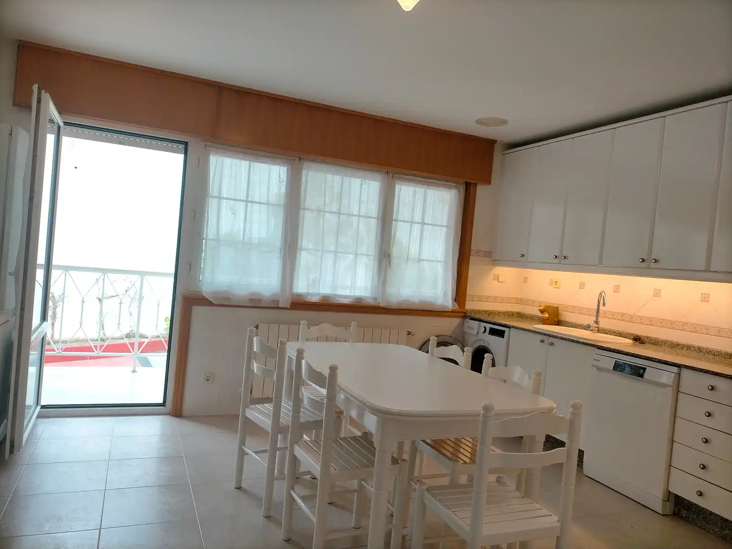 Kitchen of Houses for rent in Sada (A Coruña)  with Heating, Furnished and Oven