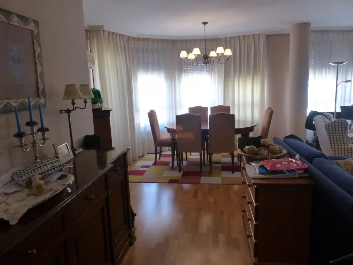 Esszimmer von Wohnung zur Miete in Albacete mit Heizung und Balkon