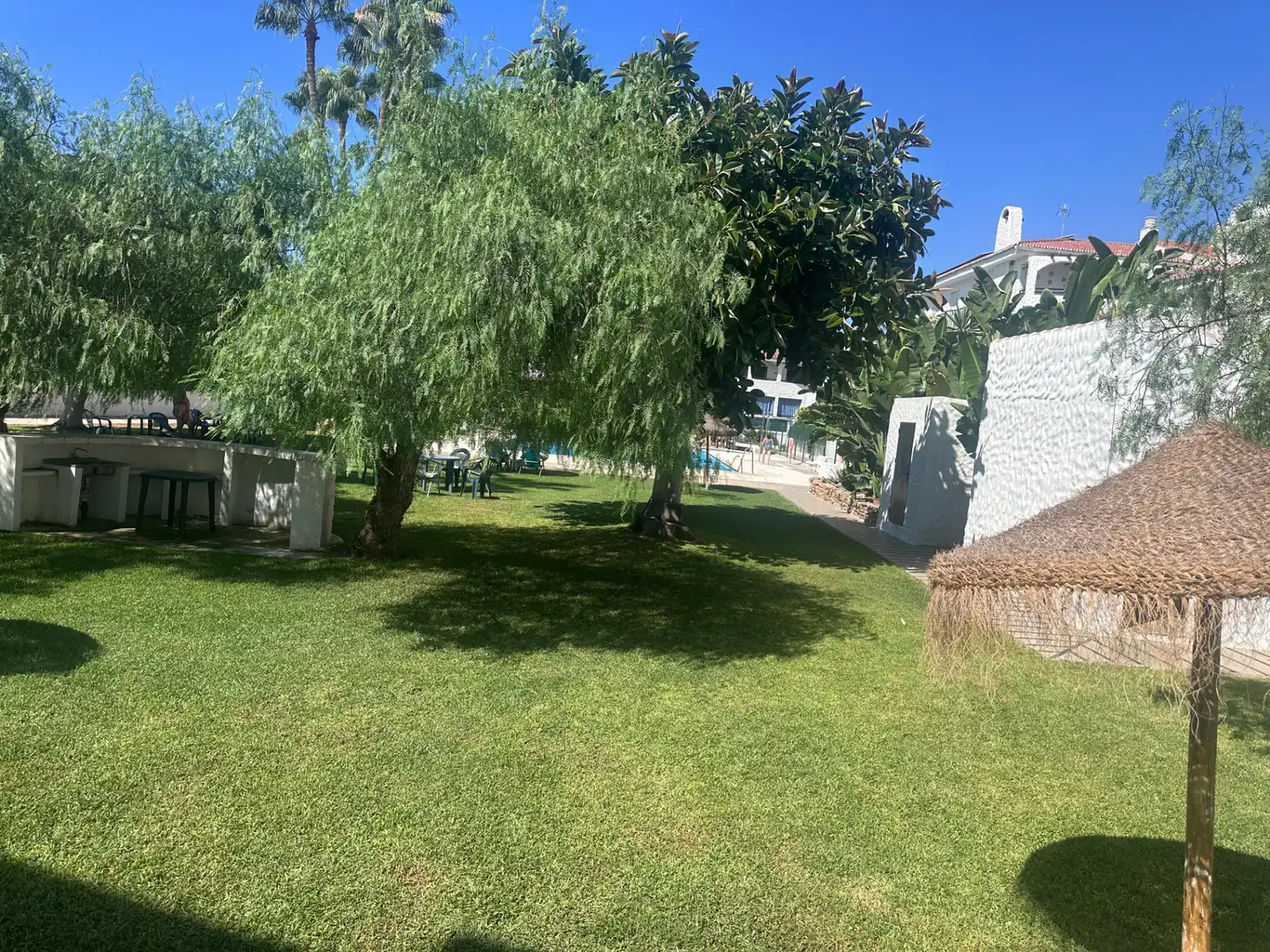 Jardín de Piso en venta en Vélez-Málaga con Aire acondicionado, Calefacción y Jardín privado