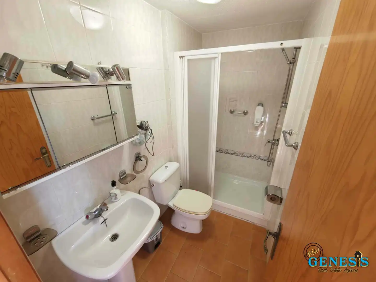 Bathroom of Apartments for sale in La Mata