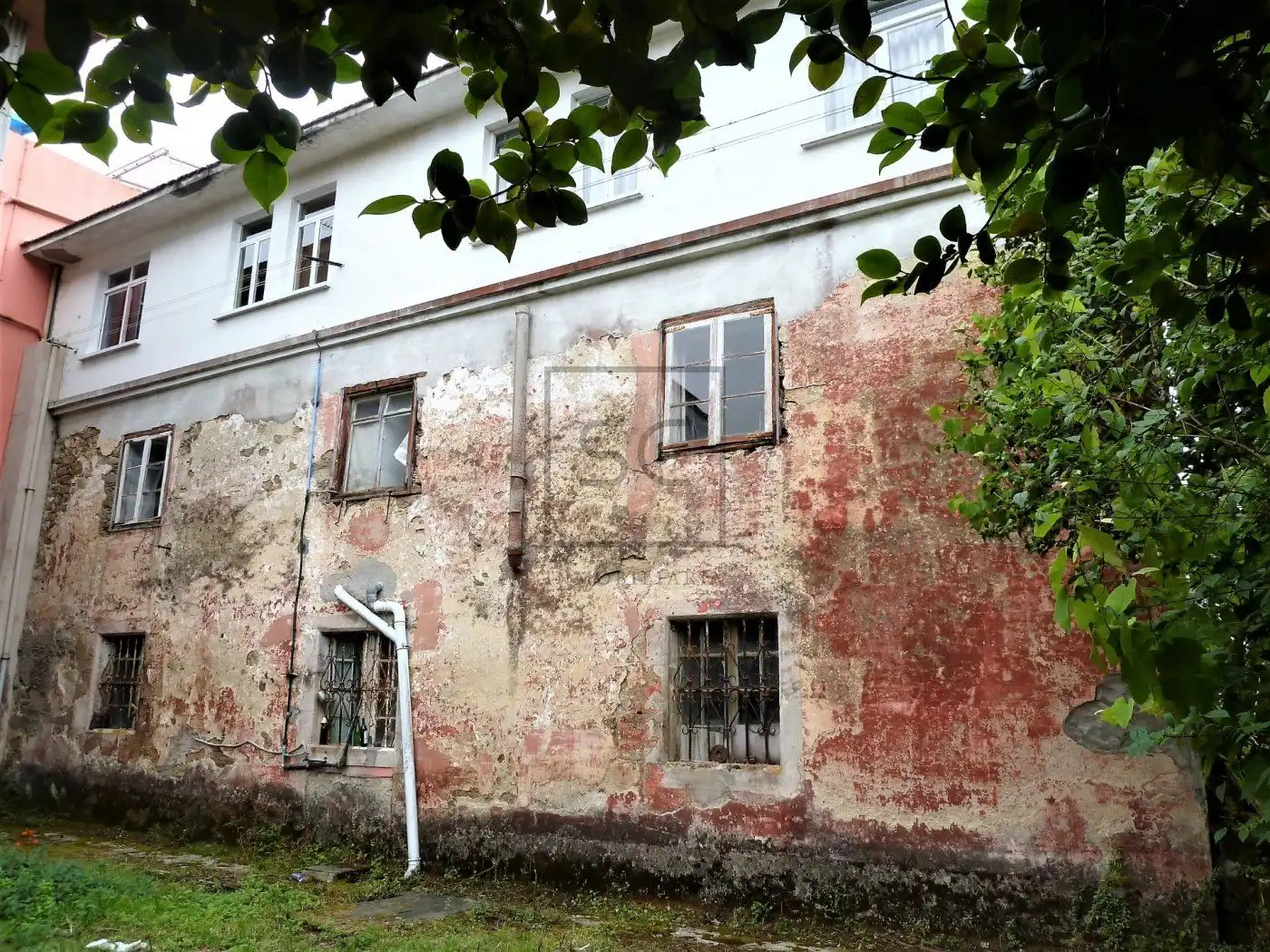Casa o xalet en venda a LANDROVES, A Malata - Catabois - Ciudad Jardín