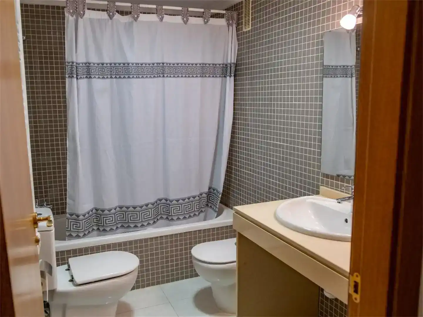 Baño de Piso en venta en Gandia con Aire acondicionado y Balcón