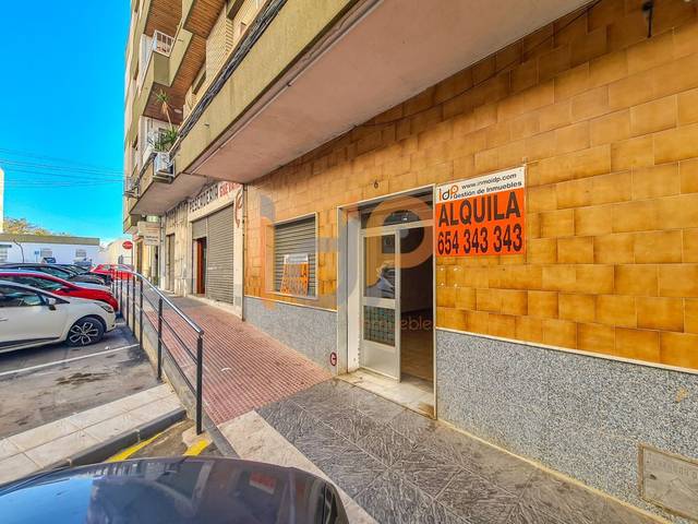 Local comercial en Alquiler en Huércal-Overa