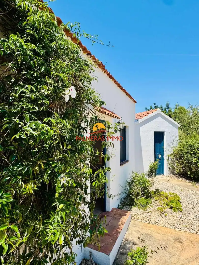Vista exterior de Finca rústica en venta en L'Ametlla de Mar  con Trastero y Piscina