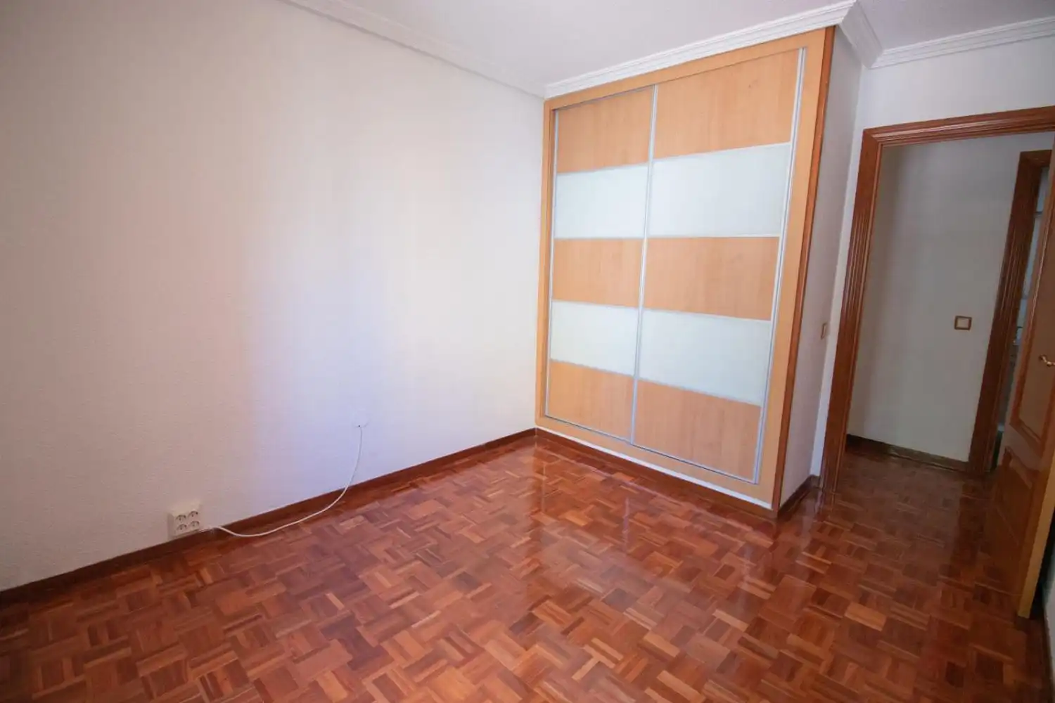 Habitación de Piso de alquiler en Móstoles con Aire acondicionado, Calefacción y Parquet