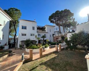 Exterior view of Flat to rent in Marbella  with Air Conditioner and Terrace