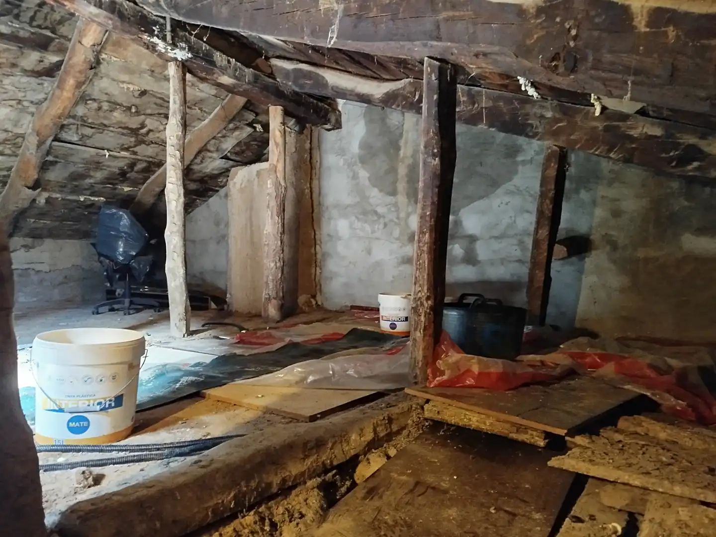 Casa adosada en venda en Mojados amb Calefacció, Parquet i Traster