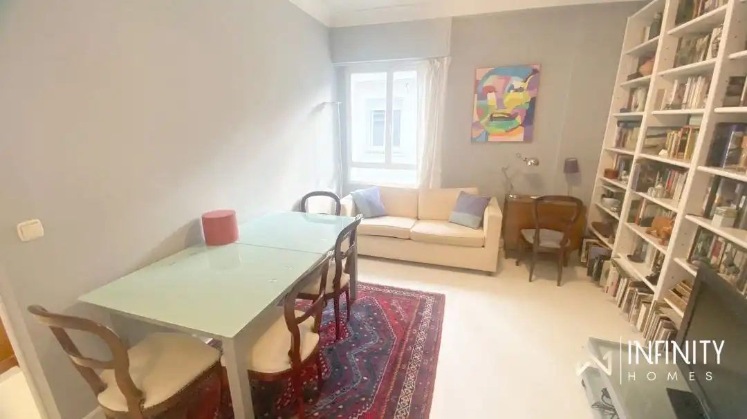Sala de estar de Piso de alquiler en Bilbao  con Calefacción y Terraza