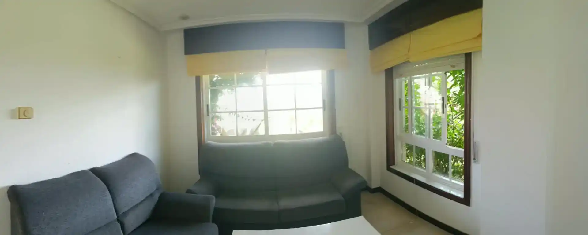 Sala d'estar de Casa o xalet de lloguer en Baiona amb Balcó
