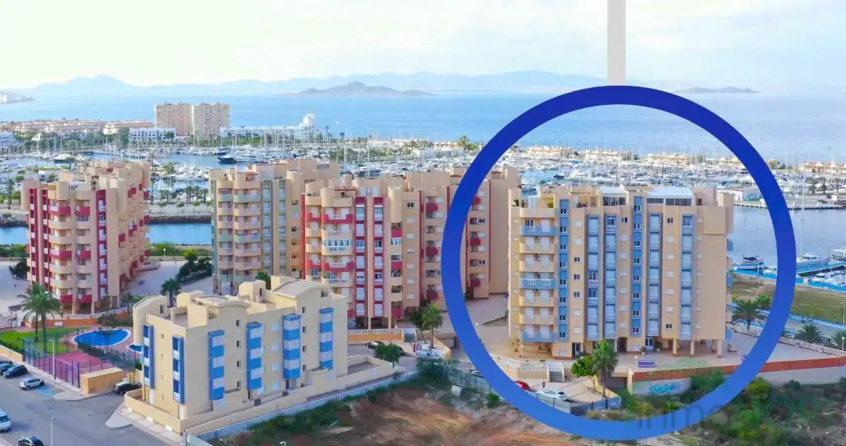 Vista exterior de Pis en venda en Murcia amb Piscina comunitària