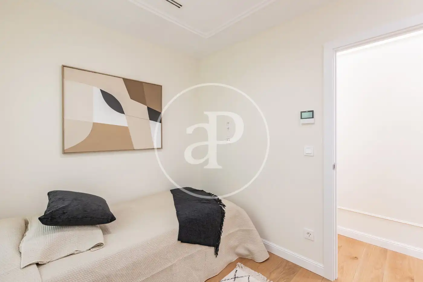 Habitación de Piso en venta en Madrid con Aire acondicionado, Calefacción y Terraza