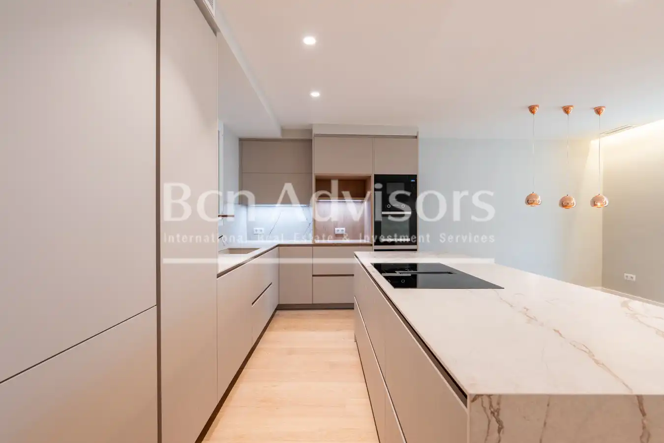 Piso con terraza en venta en Carrer de Bergara, imagen 10