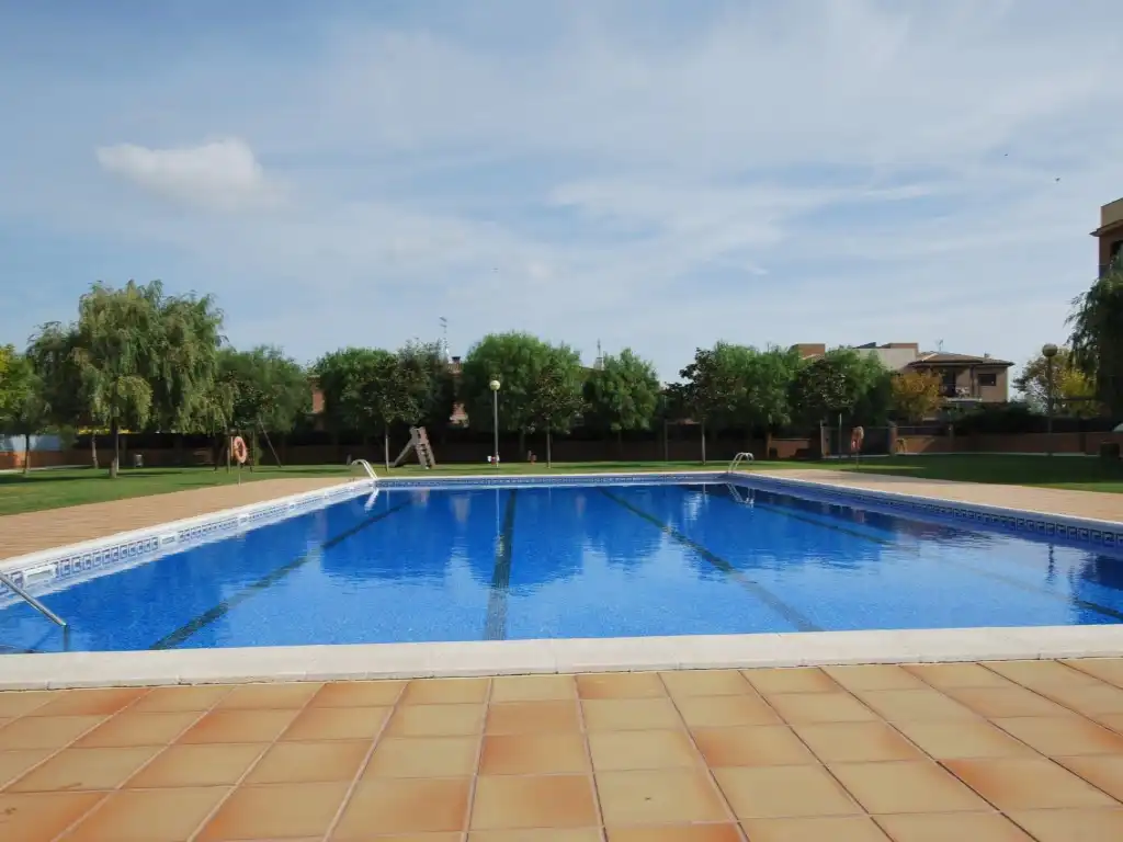 Piscina de Àtic de lloguer en Cabrera de Mar