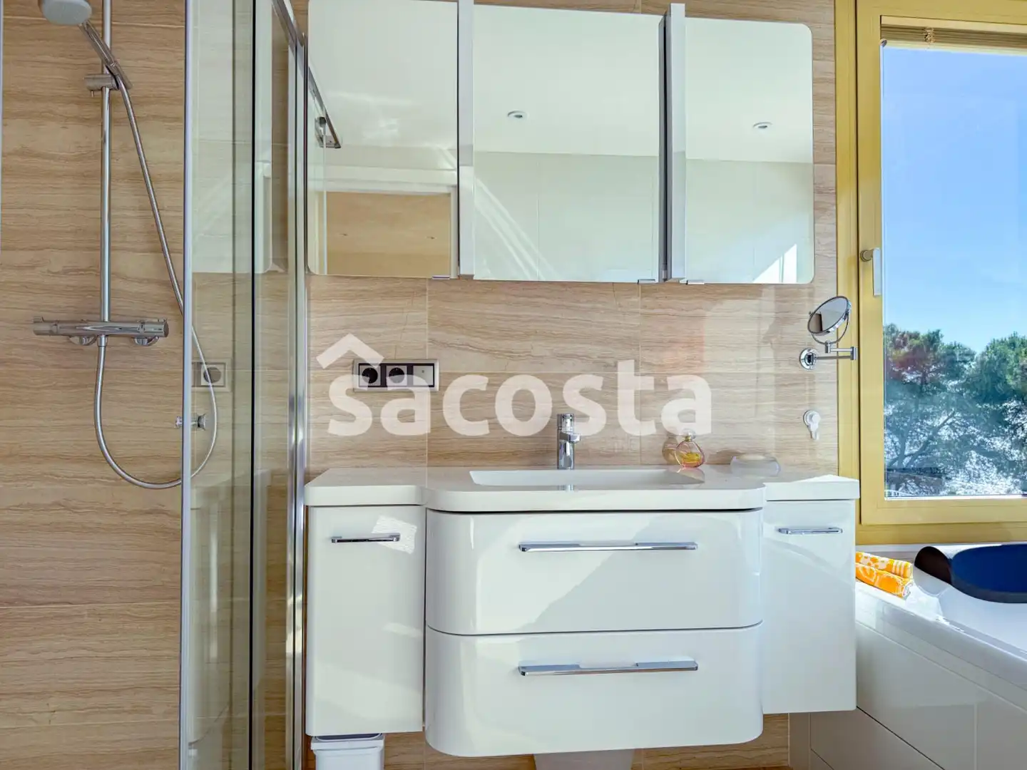 Baño de Casa o chalet en venta en Blanes con Terraza, Piscina y Amueblado